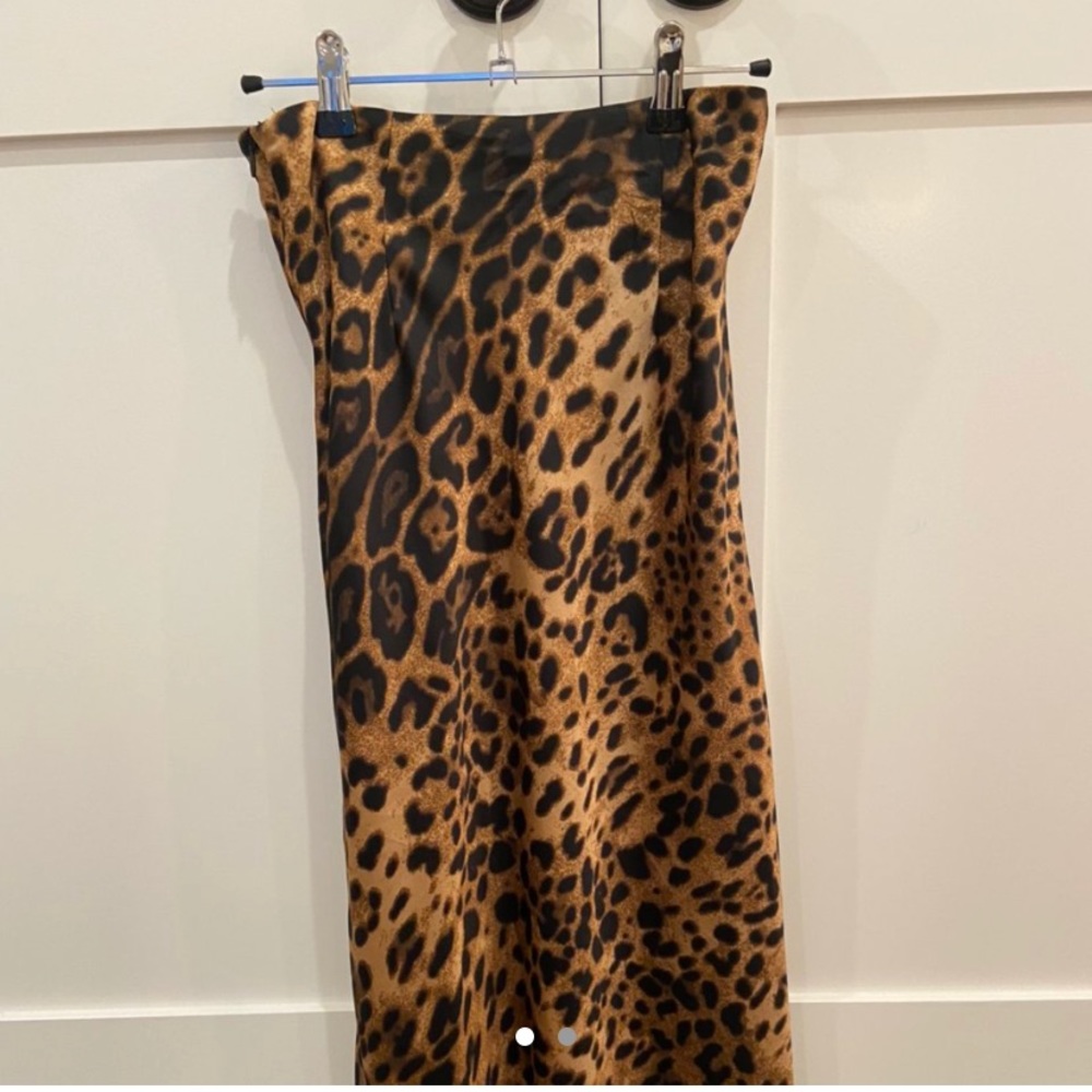 Leopard Print Midi Skirt